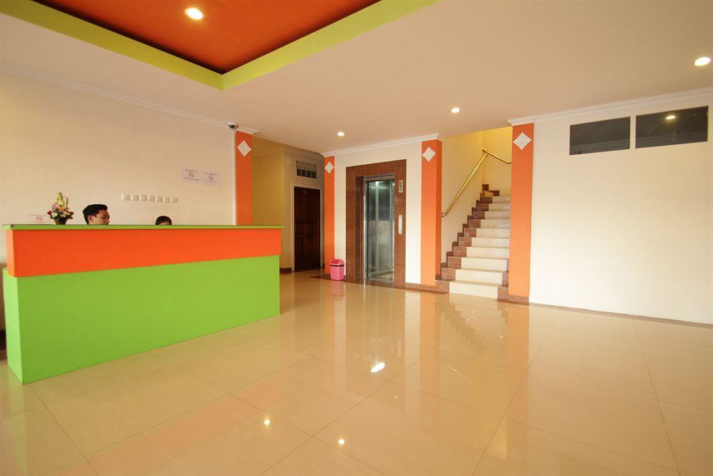 Oyo 90473 Gowin Hotel Kuta Lombok Zewnętrze zdjęcie